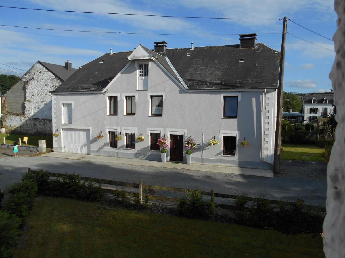 Sur La Rive Vierre Villa Suxy Eksteriør billede